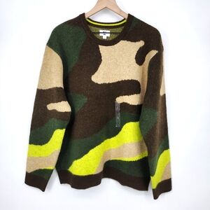 Mode Of One NWT Mens Camouflage Neon Crewneck Sweater Size L Oversized Urban